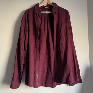 Eddie Bauer Men’s Burgundy Button Down 100% Cotton